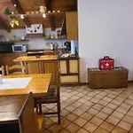 Casa Pozzobon 아파트